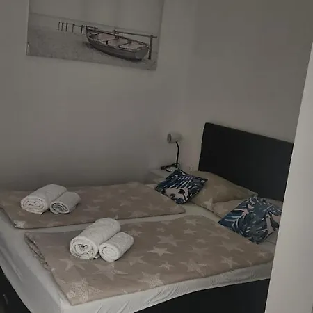 Apartman Cavala Kastela Exterior photo